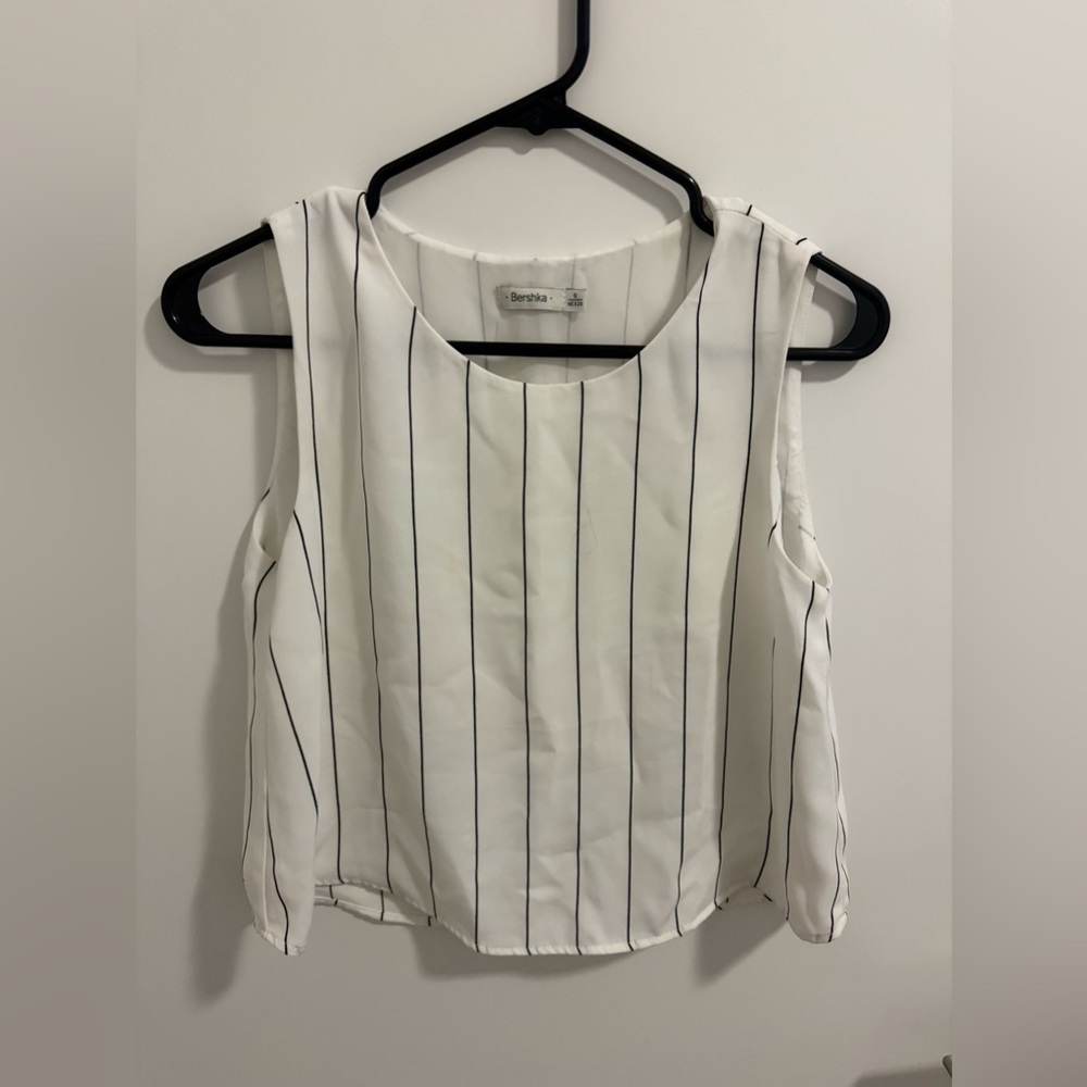 Cute Bershka top
